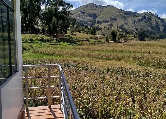 Andina Paz, Naturaleza Y Tradición * Huarmillacta