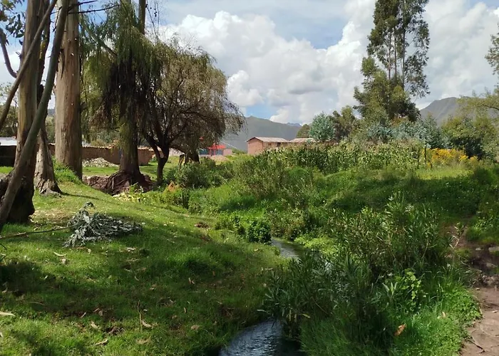 Andina Paz, Naturaleza Y Tradición Huarmillacta